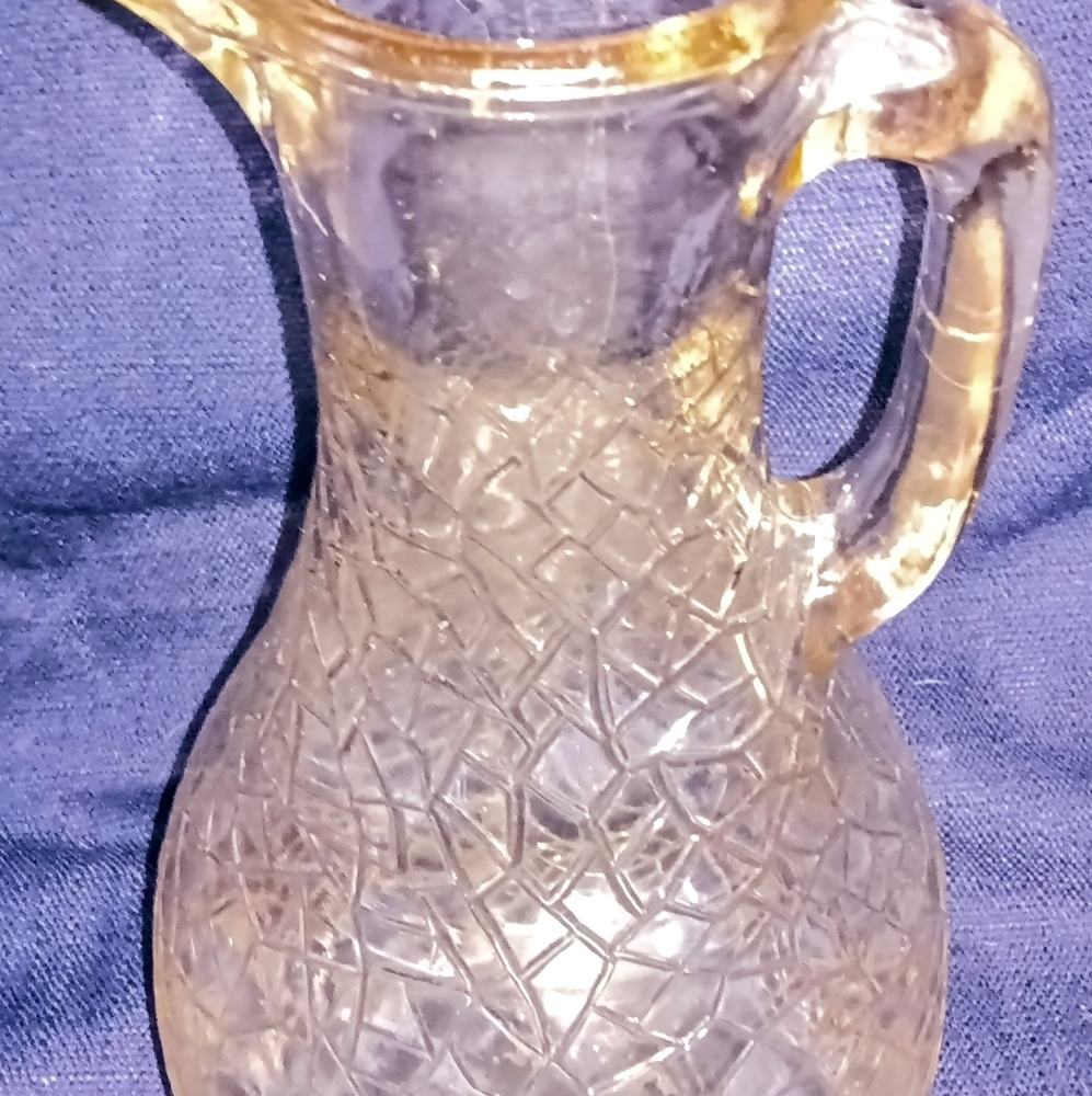 Unique 10" glass spider web crackled heavy water pitcher patent applied for